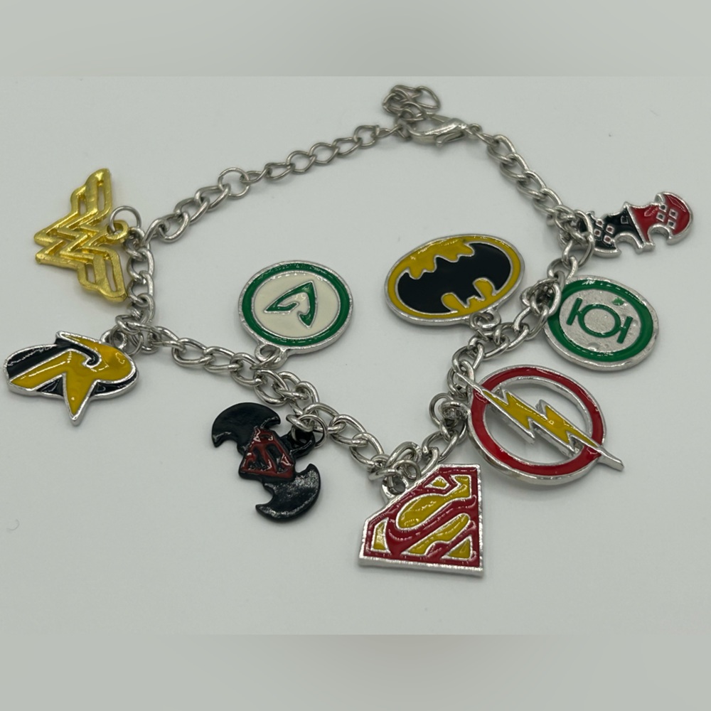 DC Comics charm bracelet featuring Wonder Woman, the Flash, Superman and more